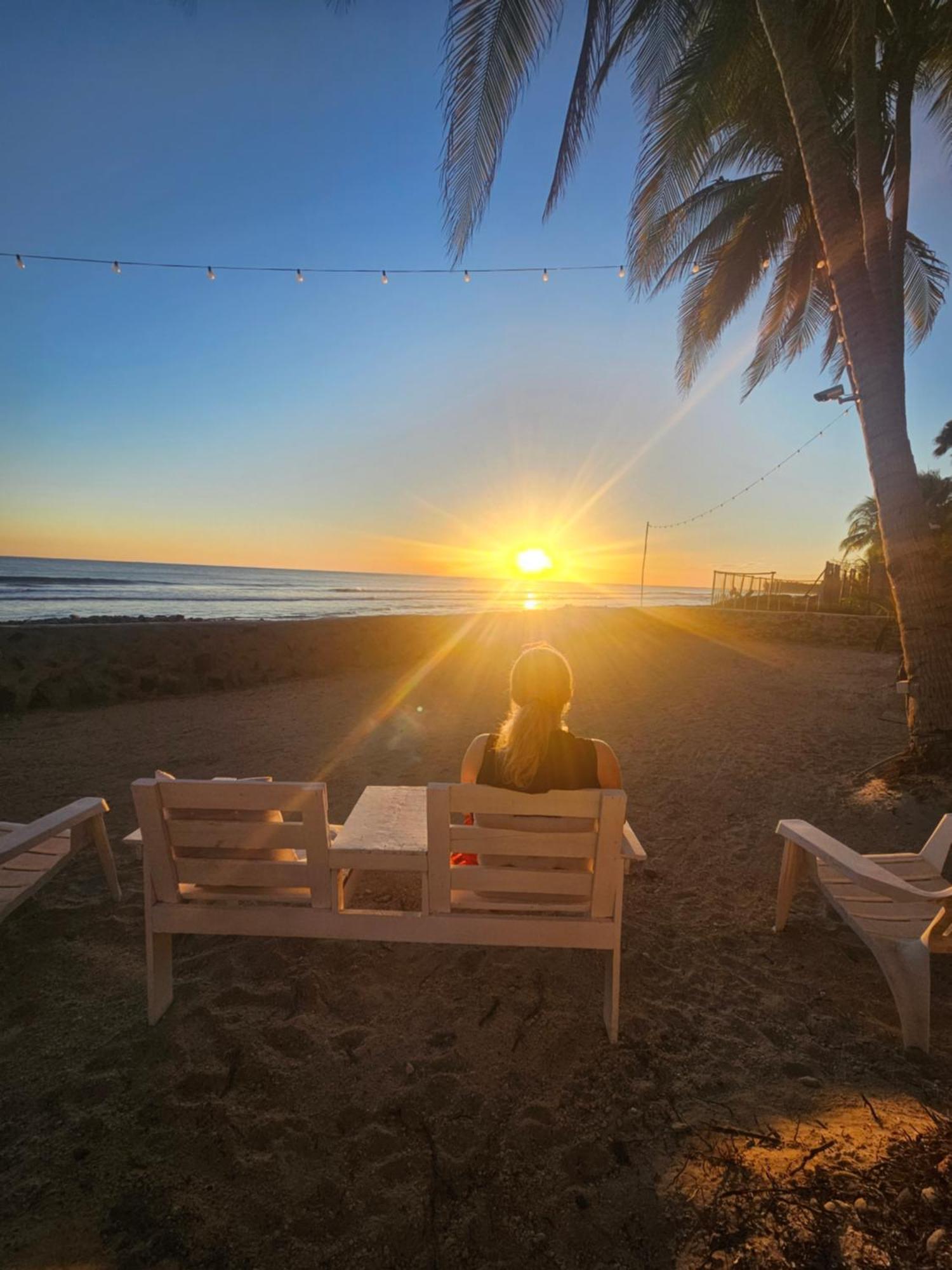 Sunset Surf Villa La Libertad Exterior photo
